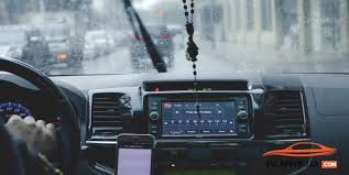 ¡con estas canciones vas a poder organizar tu playlist para que tu fiesta tenga los ritmos latinos más populares! Musica Para Conducir 20 Canciones Que No Pueden Faltar