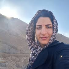 Podcast:25- به نظرت همسر آیندت کیه؟:محمدامین اسکندری