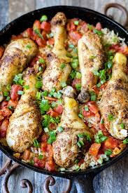 These Spicy Drumsticks With Mexican Rice Are Made In One Pan And Ready In Under 30 Minutes Drumstick Recipes Chicken Drumstick Recipes Quick Healthy Lunch