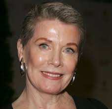 Ann Flood, 'Edge of Night's' Longest-Running Cast Member, Dead at 87