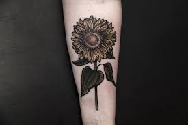 Sunflower Sun Flower Tattoo Neo Traditional Botanical Bouquet Elisabetha Elisabethatattoo Traditional Tattoo Trendy Tattoos Tattoos