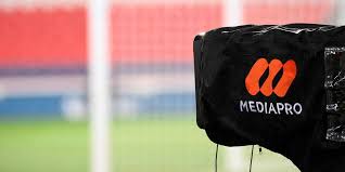 Une offre de 690 millions d'euros, dont 100 en bonus, a été proposée par canal+ pour le rachat des droits tv de la ligue 1 qui ont été abandonnés par mediapro, d'après l'équipe. Droits Tv De La Ligue 1 La Justice Valide Le Retrait De Mediapro Le Point