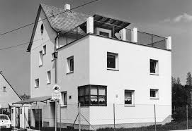 Aukční dům a galerie adolf loos apartment and gallery se zabývá prodejem, výkupem a oceňováním. Adolf Loos Afterlife Architekturzentrum Wien