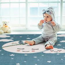 Ein echter hingucker dieser niedliche teppich von atmosphera créateur d'intérieur® besticht durch seine hervorragende qualität, sowie durch seine optischen. Teppich Kinderzimmer Blau Mond Wolke Sterne Himmel Kurzflor Kinderteppich Myshop24