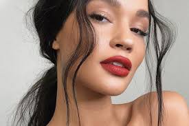Lista para realizar color en tu cabello… visítanos en black studio, medellín 121, roma norte. 10 New Year S Eve Makeup Ideas That Take Less Than 5 Minutes