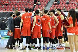 프로농구 울산 현대모비스 선수단에서 선임 선수가 후배 선수를 폭행하는 사건이 발생해 구단과 kbl이 징계 절차에 착수했습니다.현대모비스 소속. Kacdazrkek95bm