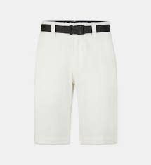 Le modèle le plus polyvalent est sans doute le short en lin ou encore le short chino. Shorts Homme Blancs Un Large Choix De Shorts Homme Galeries Lafayette