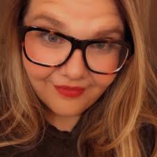 Erin Rowan (@er_rowan)