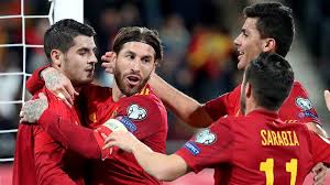 Die aufstellungen beider teams sind nun draußen, die schweden wechseln im. Spanien Bei Der Em 2021 Kader Trainer Spielplan Gruppe Sportbuzzer De