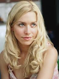 Julia Dietze Photos Julia Dietze Images Ravepad The Place To Rave About Anything And Everything Blonde Actresses Long Layered Hair