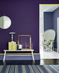 Wohnen Mit Farbe Die Schonsten Einrichtungsideen Wandfarbe Auberginen Farbe Farben