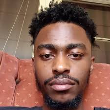 Who would win In a 1v1 Prime Scottie pippen or prime d-rose