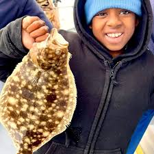 MARYLAND FISHING REPORT: Tautog have moved into the Ocean City Inlet and  the surrounding jetties, bulkheads, and piers. Flounder are moving out  through the inlet headed for offshore wintering grounds. Smallmouth bass,