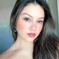 400+ "Parrado" profiles