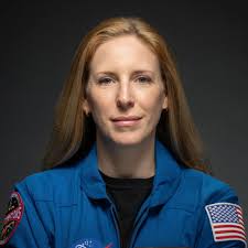 It was fantastic to see so many Osler alumni return for the Osler Alumni  Reunion hosted during the SOM Reunion and Alumni Weekend! And happy belated  Father's Day to Osler alumnus and