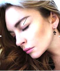 Searching to have a facelift in Miami Florida. Does anyone have any  recommendations for a good surgeon?