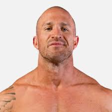 Mike Bennett's Instagram, Twitter & Facebook