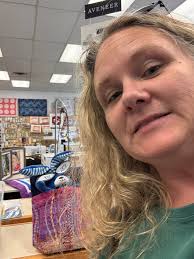 Women-owned quilting and yarn store in Glenside