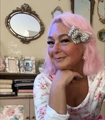 everyone @highlight 100M Followers Thank you!!!