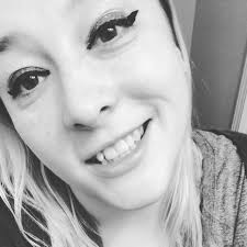 Amber Wiser's Instagram, Twitter & Facebook