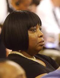 Aaron Hernandez's mom: I shared bond with victim's mother