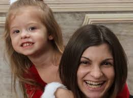 Mom gives birth to baby girl after fatal car crash