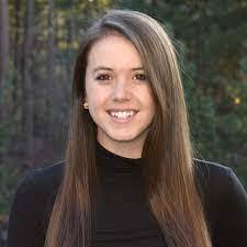 Colleen Perreault's Instagram, Twitter & Facebook