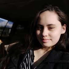 Madeline Casey's Instagram, Twitter & Facebook