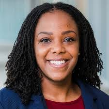 Whitney Mcneil's Instagram, Twitter & Facebook