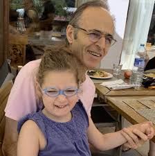 Jean jacques goldman de retour sur scène avec m.jonestrouvable nul part ailleurs car en fait j'ai récupéré la bande son. Parents De Jean Jacques Goldman Francais Nouveau Aujourd Hui