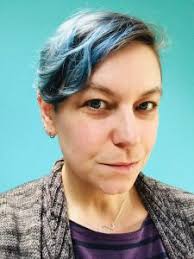 Elizabeth Lovegrove's Instagram, Twitter & Facebook