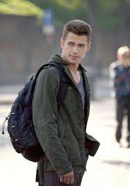 Rachel is very social and likes to hang out with friends. Jumper Hayden Christensen Star Wars Anakin Hayden Christiansen