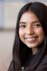 Anita Bloch's Instagram, Twitter & Facebook