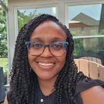 Kimberly Lumsden's Instagram, Twitter & Facebook