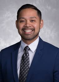 Ronsan Mendoza, Financial Advisor