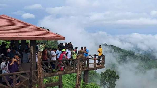 বান্দরবানের যে ৪ পর্যটনকেন্দ্রে রবিবার বিনামূল্যে প্রবেশের সুযোগ