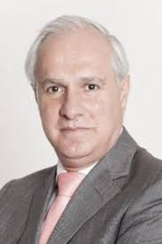 Reúne a sus distribuidores