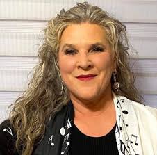 Voici l'horaire musical de cette semaine au Resto Chez Isa Vendredi 2 mai Ron  Leblanc Samedi 3 mai Ginette Rousselle Réservez votre table dès maintenant  au 506.727.0099.