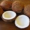 Avocats, fruits frais, noix grillées et fromage de toute sorte sont les bienvenus pour donner du goût et de la texture à vos laitues favorites. 1