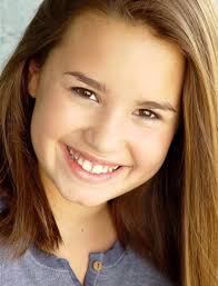 It has the least tint of red in its shade compared to a darker shade of auburn brown. Demi Lovato S Life Of Depression Bullying And Her Addiction Behind The Shocking Overdose