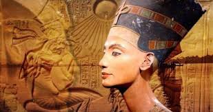 Queen nefertiti one of the most beautiful and powerful queens in egypt, her name means a beautiful woman has come. What Happened To Queen Nefertiti The Egyptian Royal Who Vanished