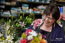 Local Florists Flower Shops In Your Neighborhood Local Florist Fresh Flower Delivery Flower Delivery