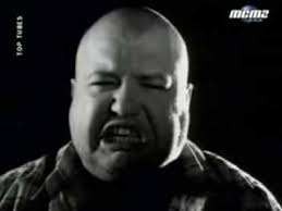 Les Garcons Bouchers Dans La Salle Du Bar Musique Film Film Gif Chanteur