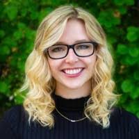 Michele Healey's Instagram, Twitter & Facebook