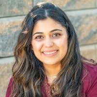 Hiba Haider's Instagram, Twitter & Facebook