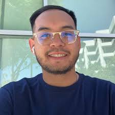 Jeep for parts the flywheel is bad lot of good parts