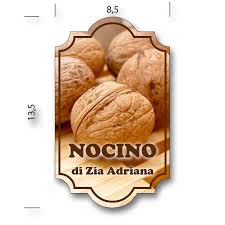 Il nocino è una ricetta antica e un'ottimo digestivo. Etichette Liquori Adesive E Sagomate Personalizzate In Poche Copie