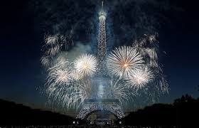 Participez aux fêtes et manifestations organisées à levens ! Fetes Francaises Et Parisiennes Paris Office De Tourisme De Paris Office De Tourisme Paris