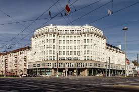 A home for the world's creative people to come together. Zeitreise Berlin Die Geschichte Des Soho House Gebaudes Iheartberlin De