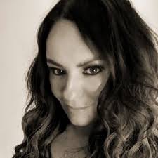 julia slack (@juliaeliauthor)